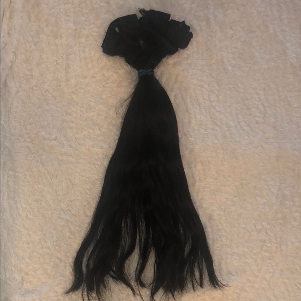 Clip ins.